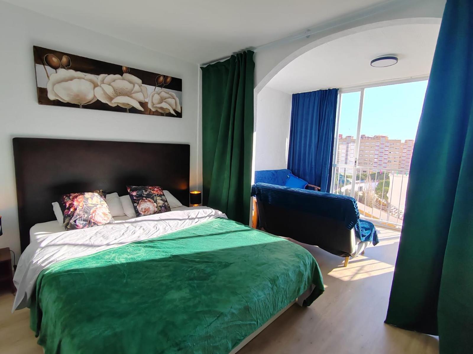 Apartment-Studio With View M&M Benidorm Exterior foto